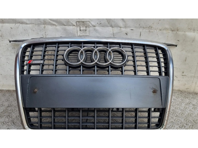 Верхняя решётка Audi A3 S3 A3 Sportback 8P 2005-2013 года 8P4853651A      