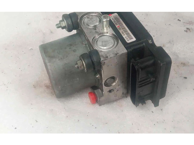 Jednotka ABS 0265800580   Nissan Tiida C11 