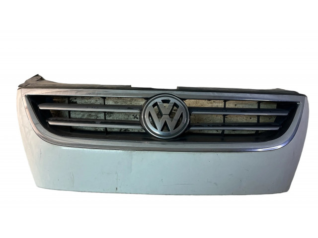 Верхняя решётка Volkswagen PASSAT CC 2008-2016 года 3C8853651P      