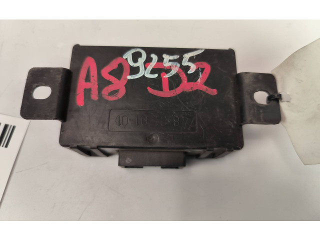 Pojistková skříňka Блок управления сигнализации 4D0951173D   Audi A8 S8 D2 4D 1997
