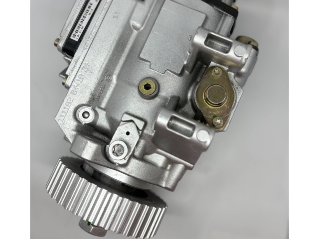 Vstřikovací čerpadlo 0470506033   Audi A6 S6 C5 4B    BAU 