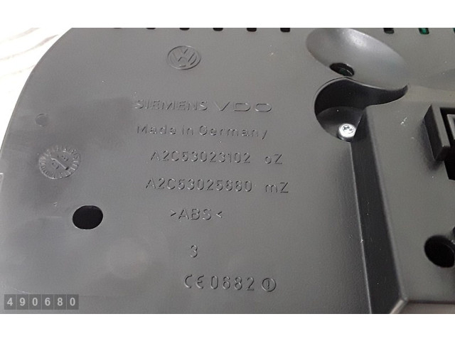Панель приборов v0004000, a2c53023102   Volkswagen Tiguan       