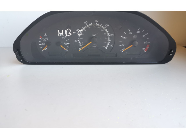 Přístrojová deska  Mercedes-Benz C W202 1997 2025409647  