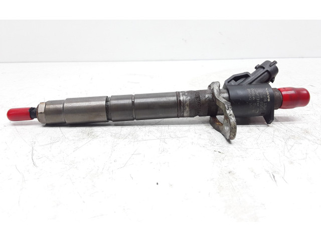 Vstřikovač 31303238, 0445116046   Volvo S60    D5204t3 