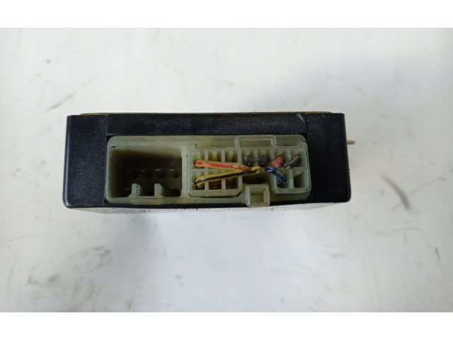 Блок управления MR116523   Mitsubishi Carisma