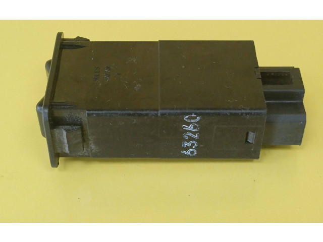 Переключатель дворников    Mitsubishi Colt