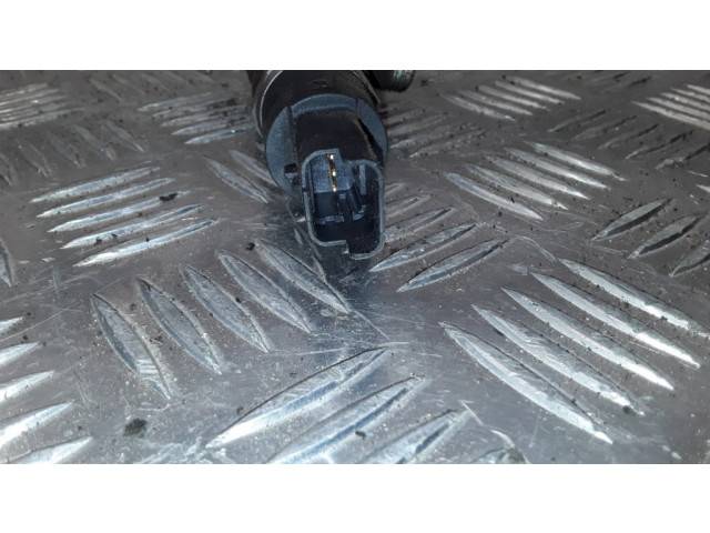 Vstřikovací lišta 2S709D280AD, R9144Z050A   Ford Mondeo Mk III  pro naftový motor 2.0  