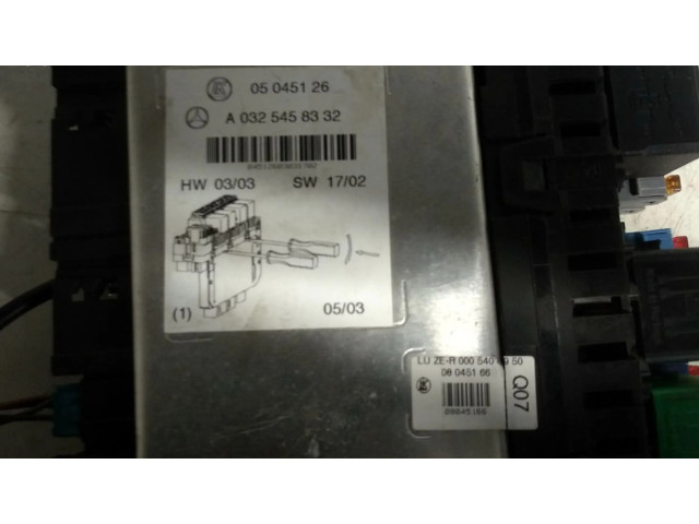 Блок предохранителей  05045126, A0325458332   Mercedes-Benz S W220    