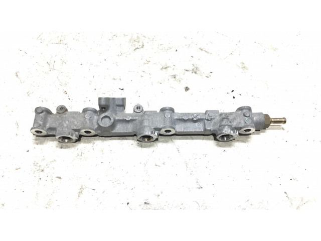 Vstřikovací lišta    Lexus IS 220D-250-350  pro benzínový motor 2.5 4GR-FSE 
