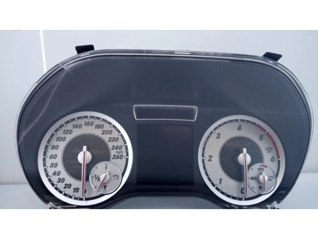 Přístrojová deska  Mercedes-Benz A W176 2014 A1769003303, 0263700338  
