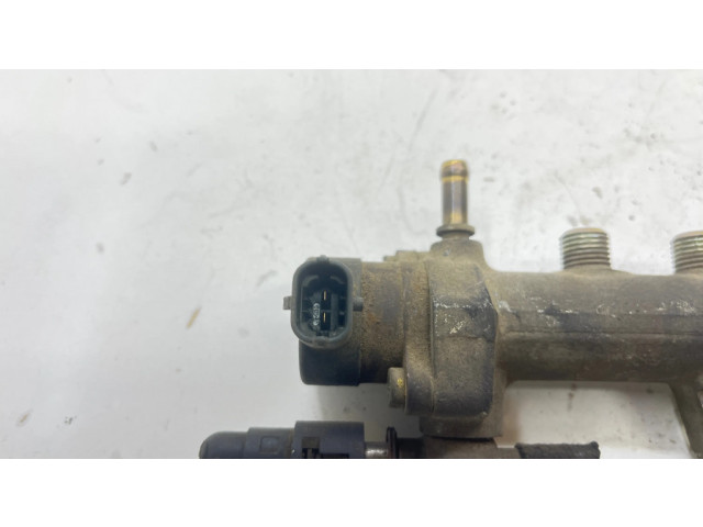 Vstřikovací lišta 46817523, 0445214034   Opel Corsa C  pro naftový motor 1.2  