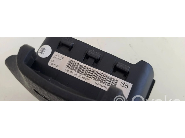 Подушка безопасности водителя 96352584ZL, 240100   Citroen Saxo