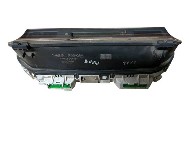 Přístrojová deska  Volvo S70  V70  V70 XC 1999 9168144, 9451530  