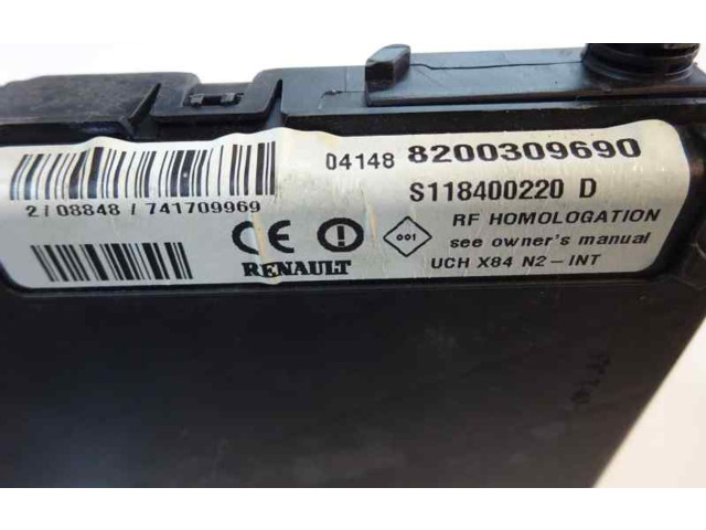 Модуль управления BSM 8200309690   Renault Scenic RX    