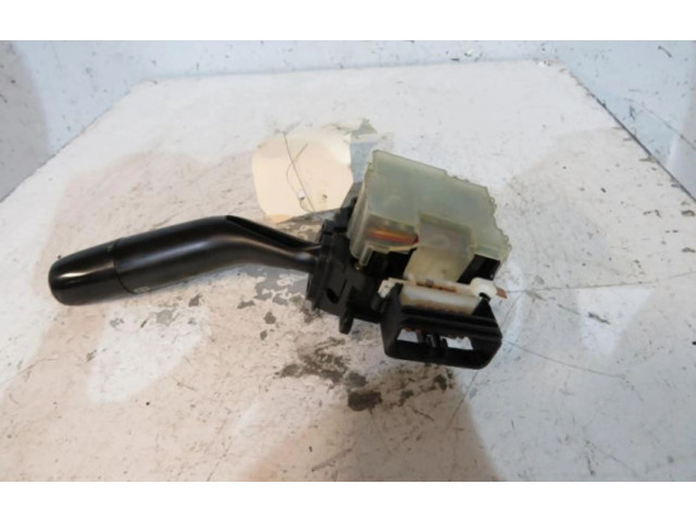 Ручка стеклоочистителей GE4T66128   Mazda Premacy