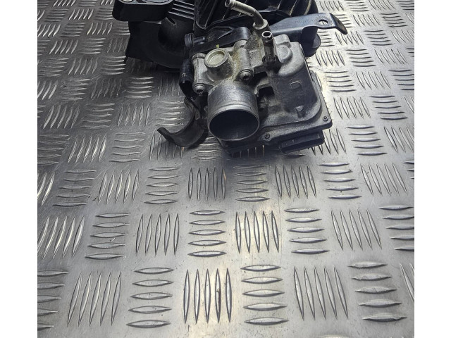 Дроссельная заслонка MN149258, MN143824   Mitsubishi Colt