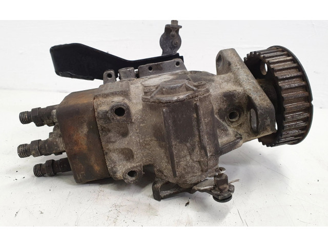 Топливный насос 0460485003, 074130107E    Volkswagen Multivan T4   