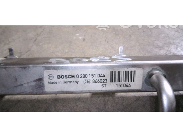 Vstřikovací lišta 0280151044   Opel Corsa B     