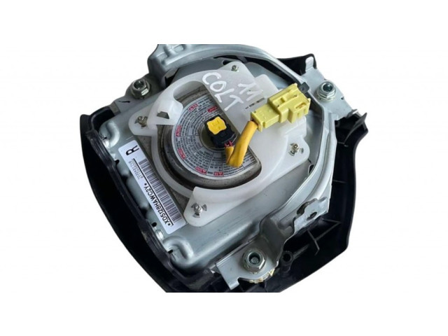 Подушка безопасности водителя 7030A217XB, 611044600G   Mitsubishi Colt