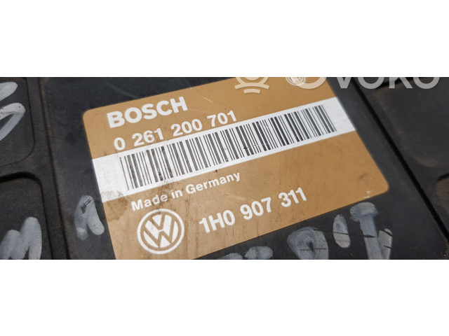 Řídící jednotka 1H0907311, 0261200701   Volkswagen Golf III 1996