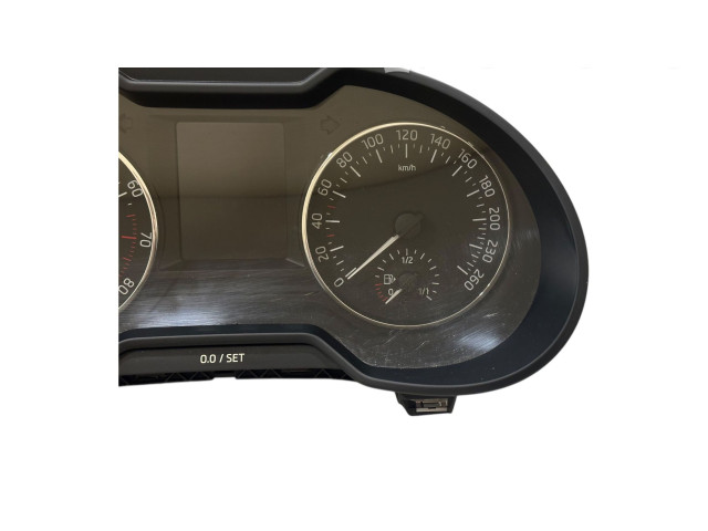 Přístrojová deska  Skoda Octavia Mk3 (5E) 2016 5E0920750C, 5F0260  