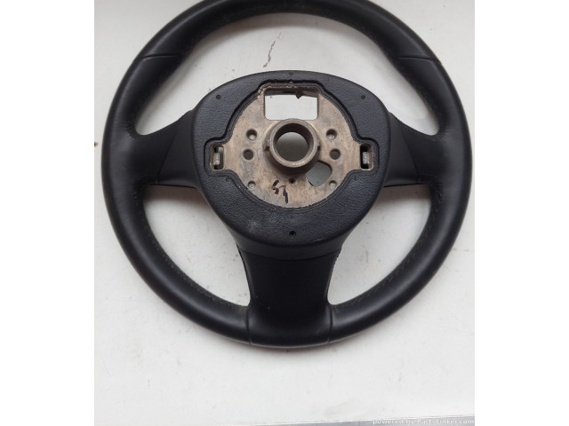 Руль Volkswagen Touareg II  2010 - 2018 года 7p6419091      