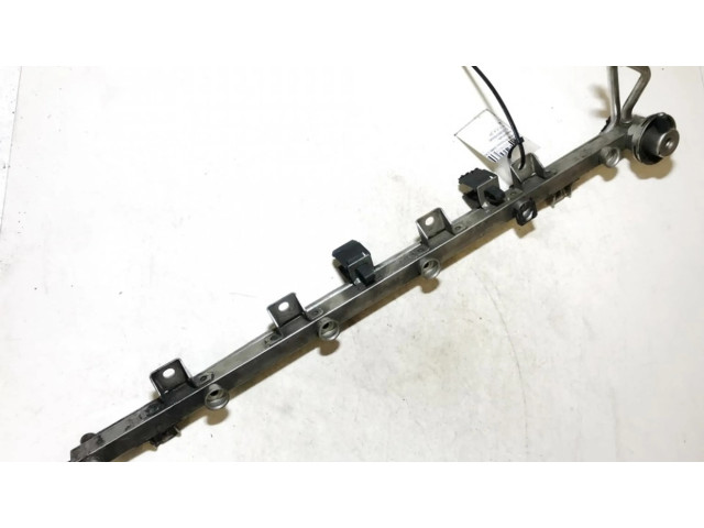Vstřikovací lišta 0280150440   BMW 5 E39  pro benzínový motor 2.8  