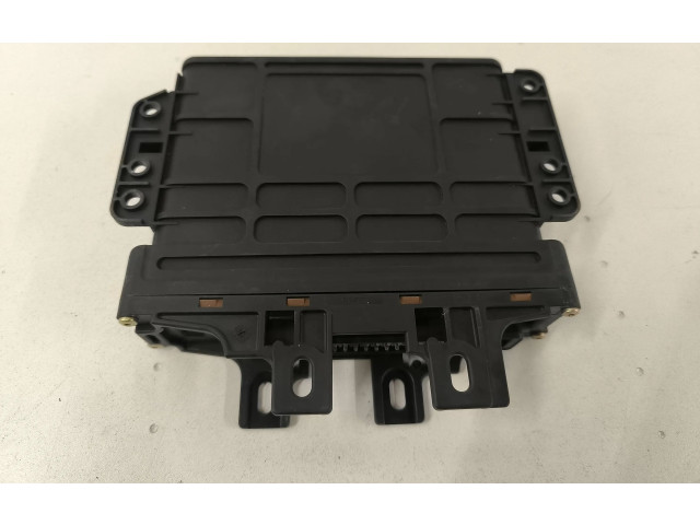 Блок управления коробкой передач 5WK3320A, 01N927733BB   Audi A4 S4 B5 8D