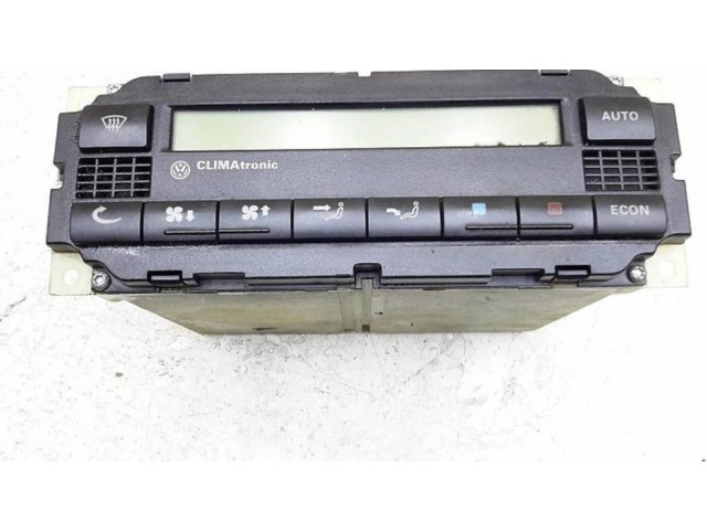 Блок управления климат-контролем 3B1907044A, 5HF00761702   Volkswagen PASSAT
