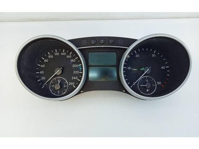 Přístrojová deska  Mercedes-Benz ML W163 2005 A1645400711, A2514420421  