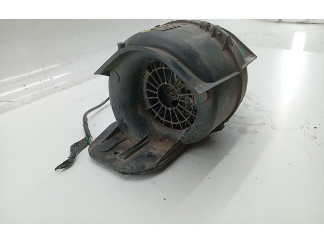Вентилятор печки    7700810270   Renault Clio I