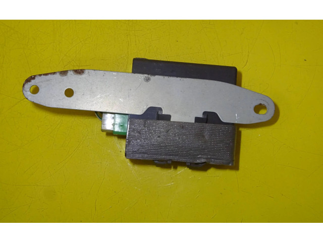 Другие блоки управления / модули 38079-60E01, 100515-0141   Suzuki Swift