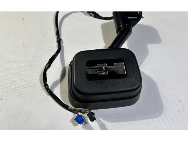 Zpětné zrcátko  Hummer H2 2003  15117643  