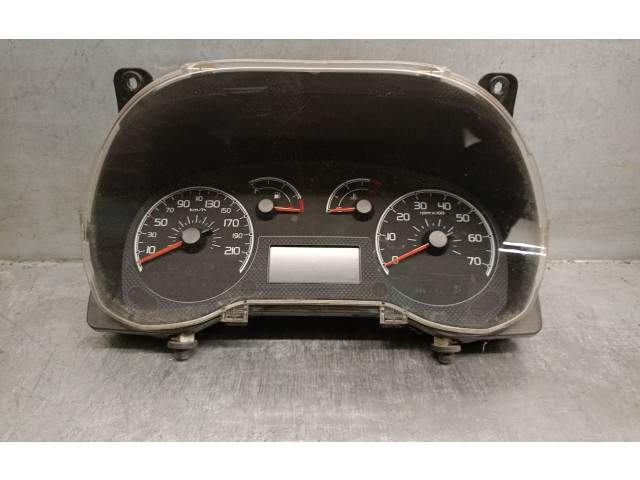 Přístrojová deska  Fiat Qubo 2012 1371394080, 1371394080  
