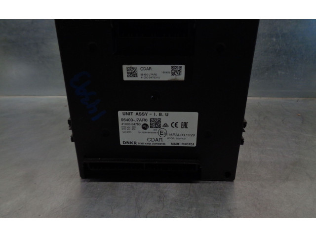 Блок управления 95400J7AR0   KIA Xceed