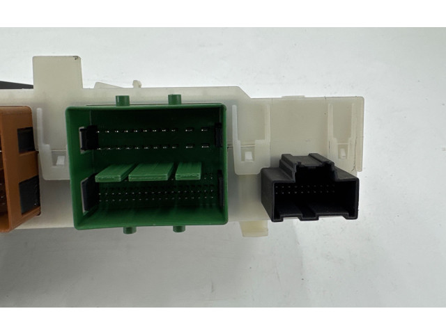   Pojistková skříňka 6G9T14D572LA   Land Rover Freelander 2 - LR2 2008