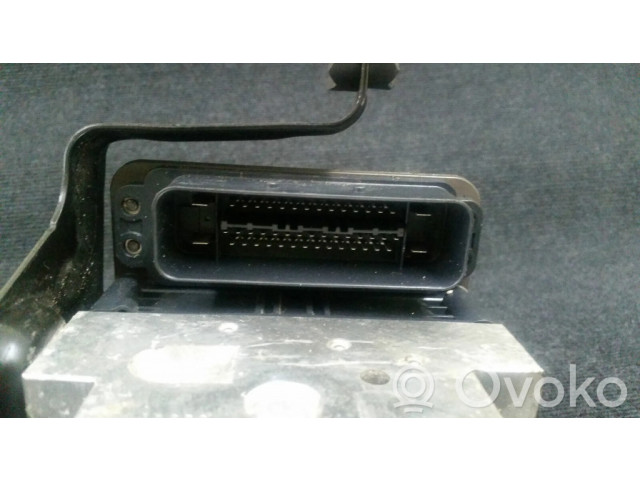 Jednotka ABS    BMW X5 E70 2011