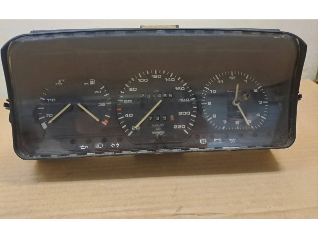 Přístrojová deska  Volkswagen PASSAT B3 1991 5220029110  