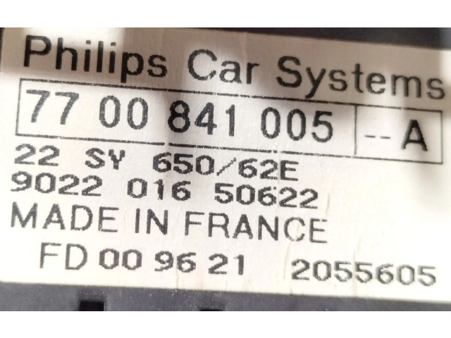 Дисплей    7700841005A   Renault Megane I