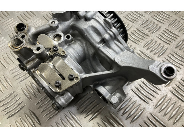 Píst 04L145305, 04L145208D   Skoda Octavia Mk3 (5E)    CLHA 
