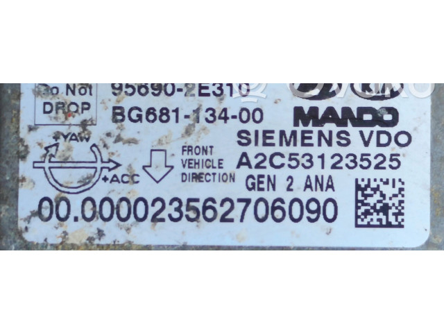 Блок управления 956902E310   KIA Magentis