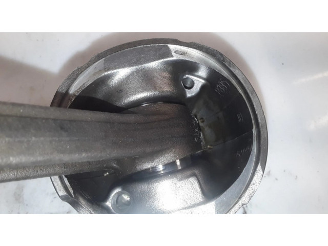 Píst P885, Z17DTH   Opel Meriva A  pro naftový motor 1.7 Z17DTH 