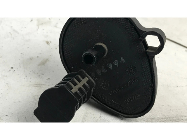 Vstřikovací lišta 2354117, PA6625GF   BMW 5 E39  pro naftový motor 2.9  