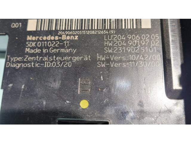   Pojistková skříňka 2049060205, 2049019702   Mercedes-Benz C W204 2010