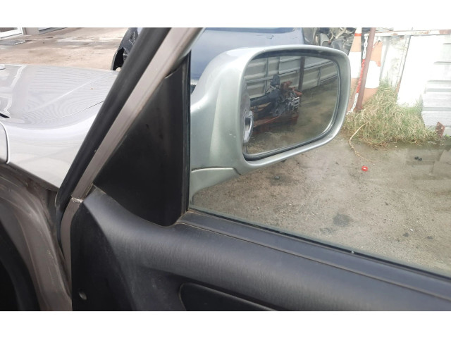 Zpětné zrcátko  Hyundai Terracan 2003    