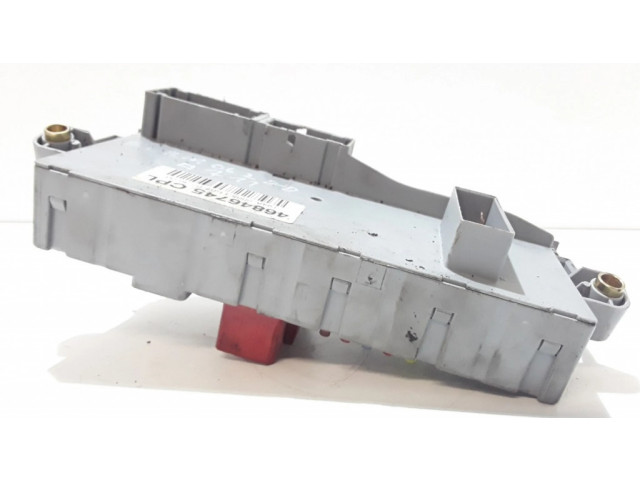 Блок предохранителей 46846746, 46520429   Fiat Croma    