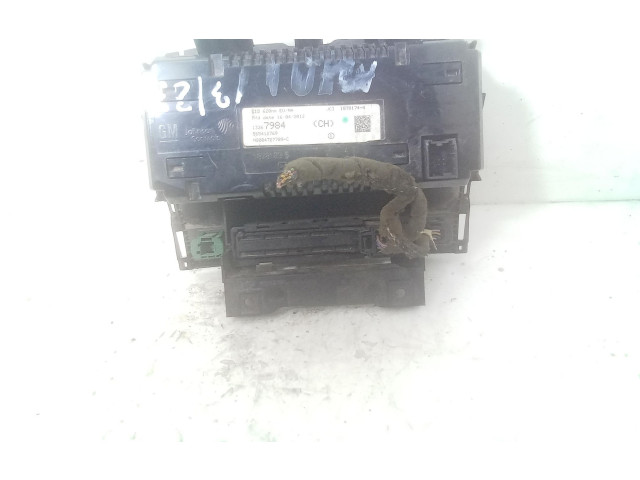 Přístrojová deska  Opel Astra J 2012 13267984, 13267984  