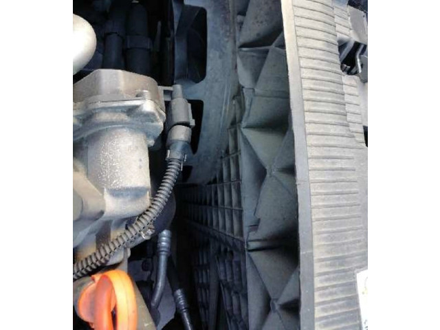 Вентилятор радиатора     6R0121207A    Seat Ibiza IV (6J,6P) 