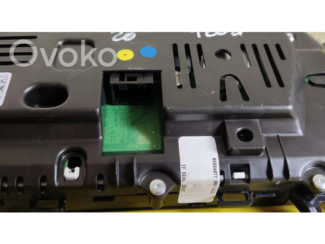 Přístrojová deska  BMW 1 F40 2020 8709764, 62105A305C2  