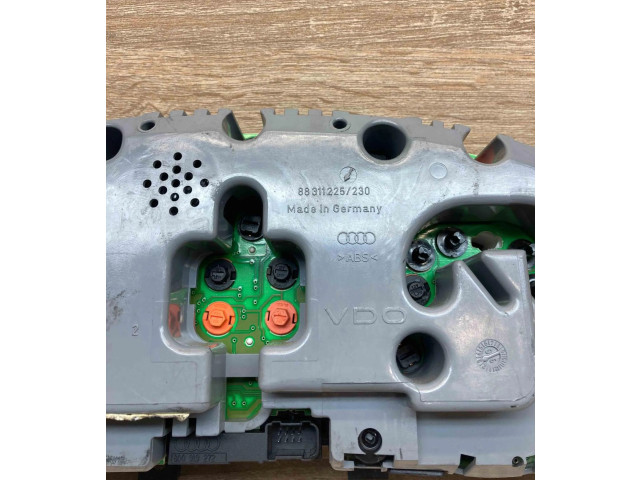 Панель приборов 8D9919033D   Audi A4 S4 B5 8D       